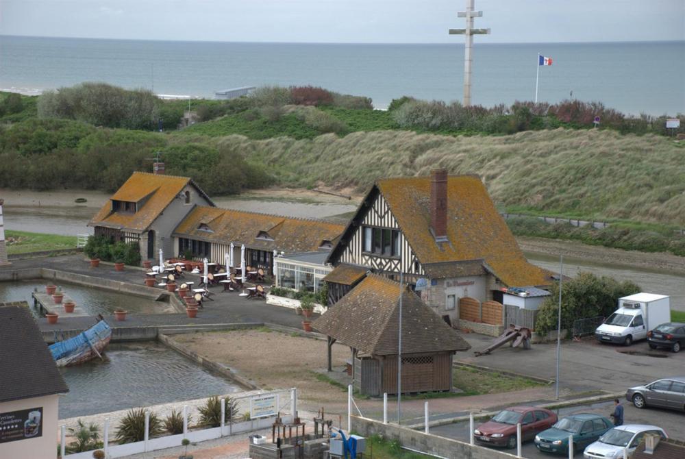 Vue Panoramique Apartment Courseulles-sur-Mer Bagian luar foto